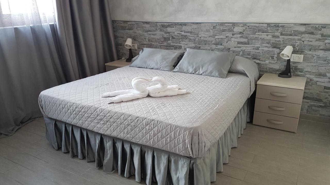 Illuvia Affitto Camere Корнаредо Экстерьер фото
