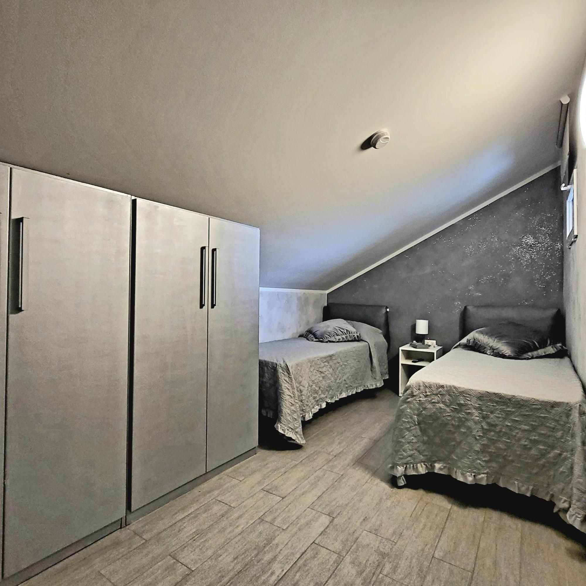 Illuvia Affitto Camere Корнаредо Номер фото
